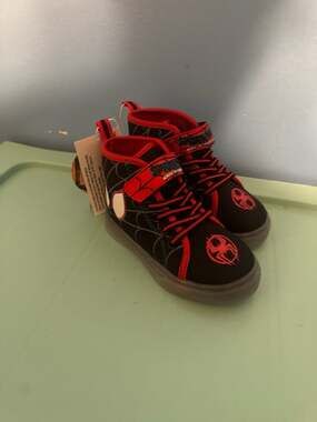 Marvel Boys Spider-Man Across the Spider-Verse Light-Up Hi-Top Sneakers
